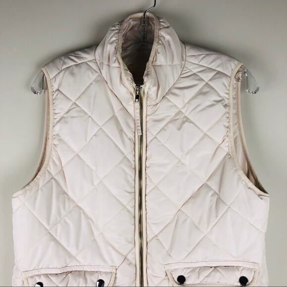 Altar’d State cream quilted puffer pocket vest - Picture 2 of 7